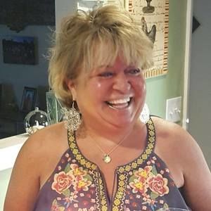 Meet your Posher, Brenda